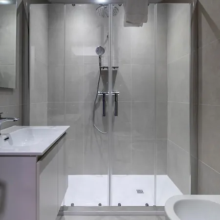Apartment Domus Maria Carina - Centro *
